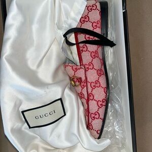 Gucci Logo Women's Red Loafers